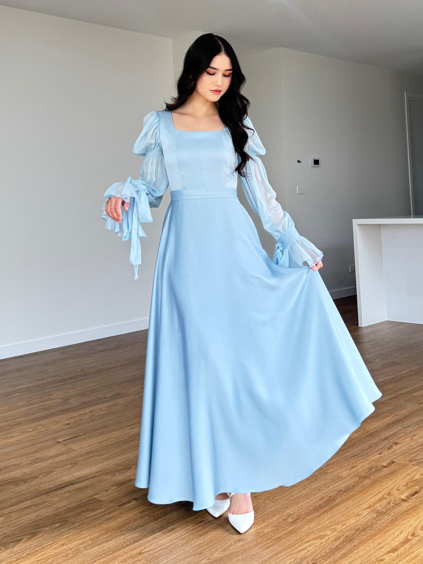 Puff Sleeve Square Neck Dress