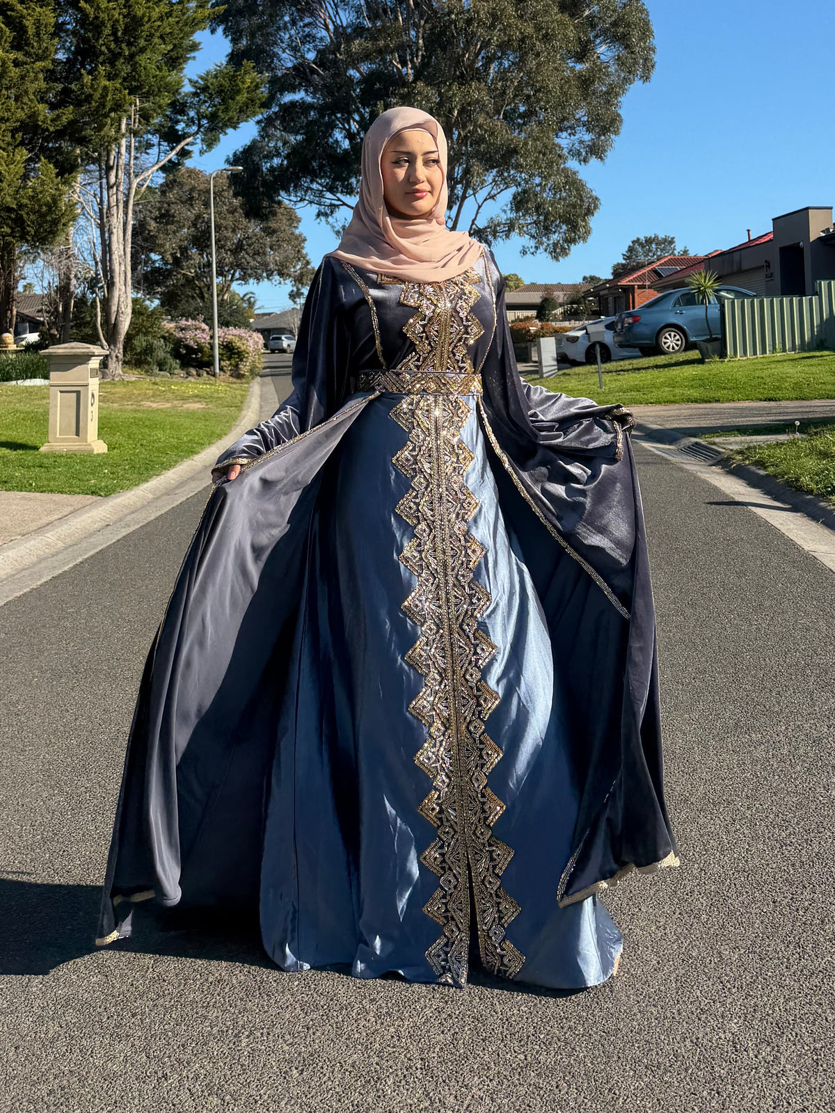 Sapphire Golden
Velvet Gown