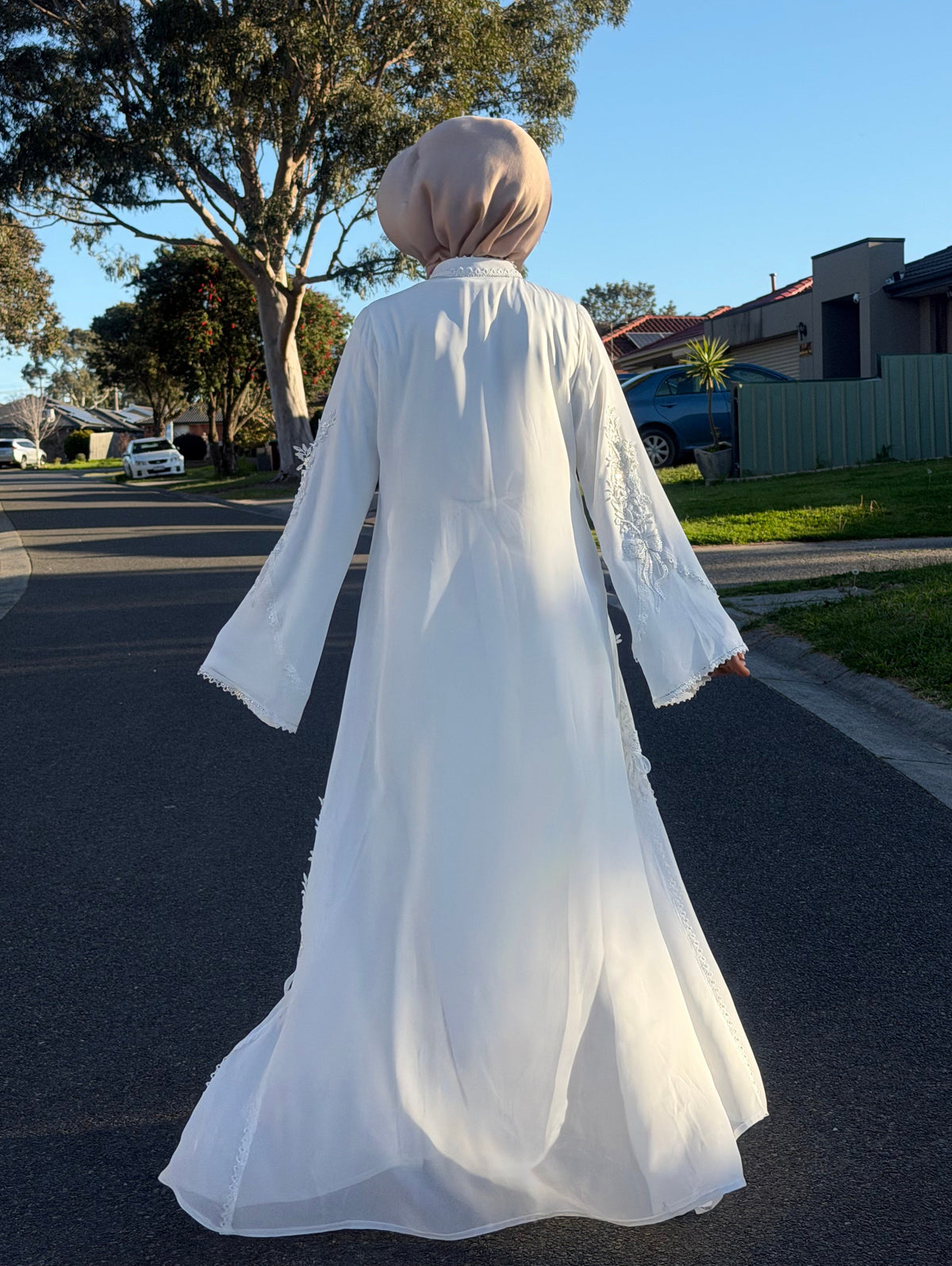 White Embroidered Abaya
