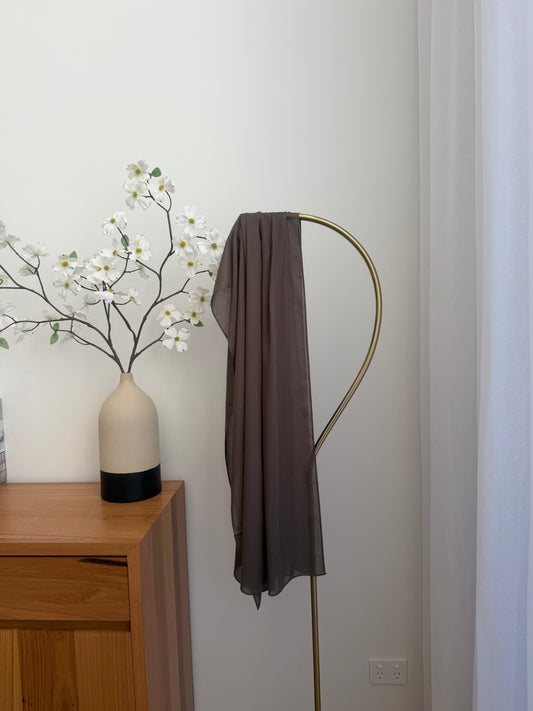 Taupe Modal
