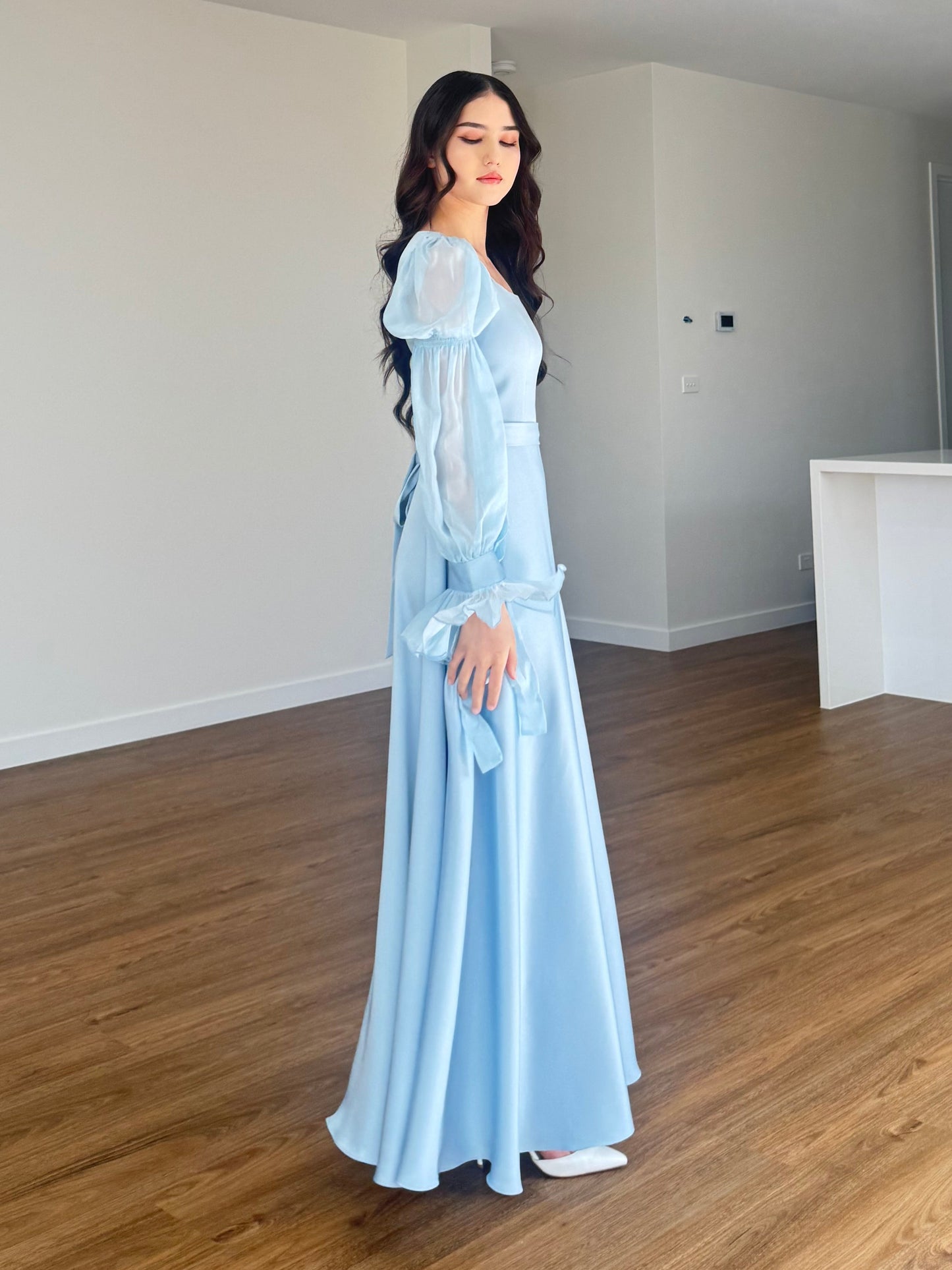 Puff Sleeve Square Neck Dress